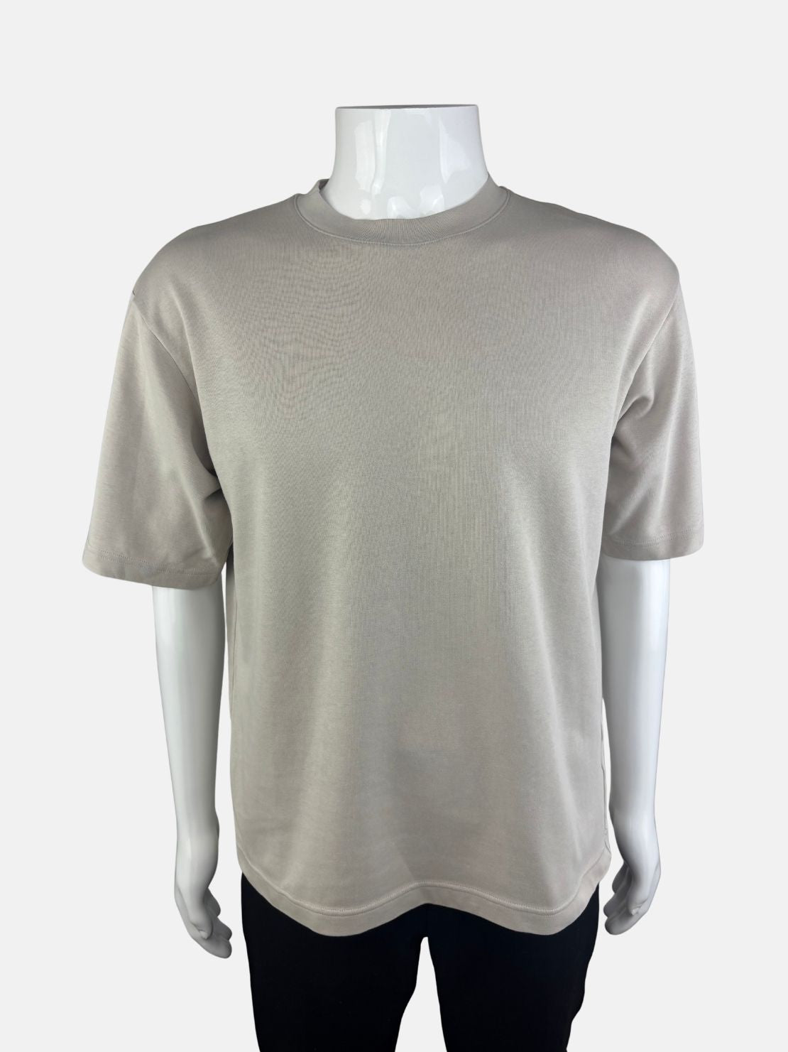 UNI QLO T-Shirt