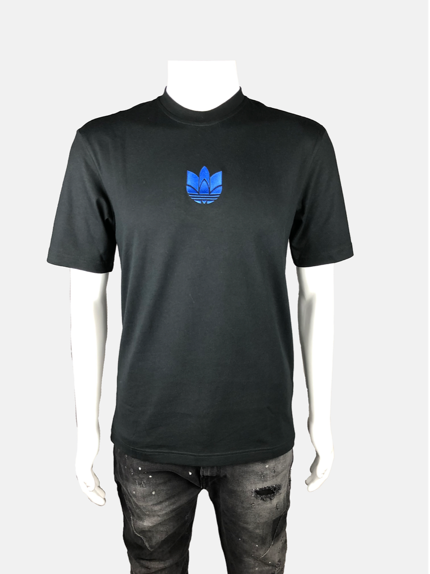 Adidas T-Shirt