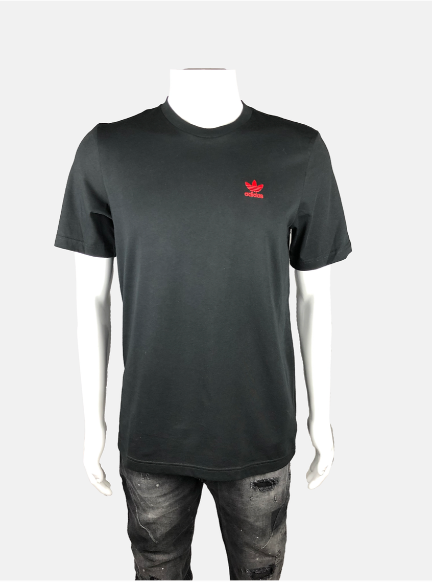 Adidas T-Shirt